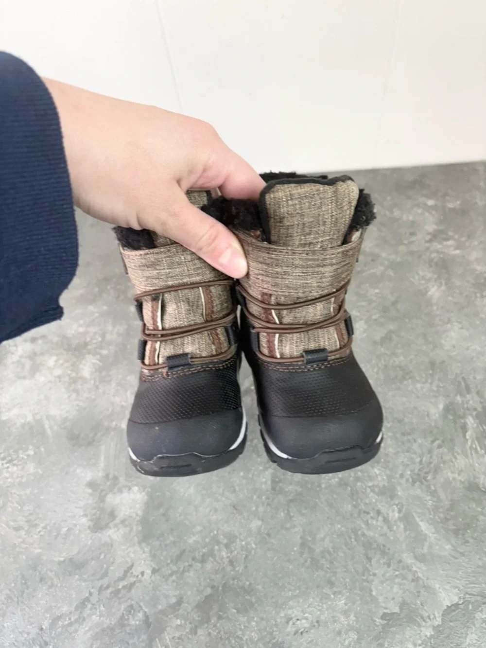 See Kai Run Gilman Waterproof Insulated Boot Brown Black size 5 toddler